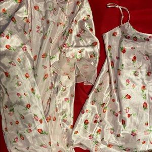 Secret Treasures floral nightgown size L